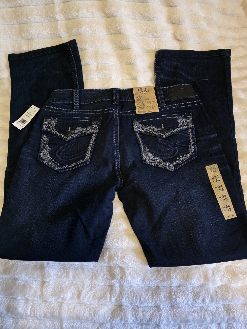 Silver Jeans Dark Blue Embroidered Back Pocket Jeans - Picture 3 of 16